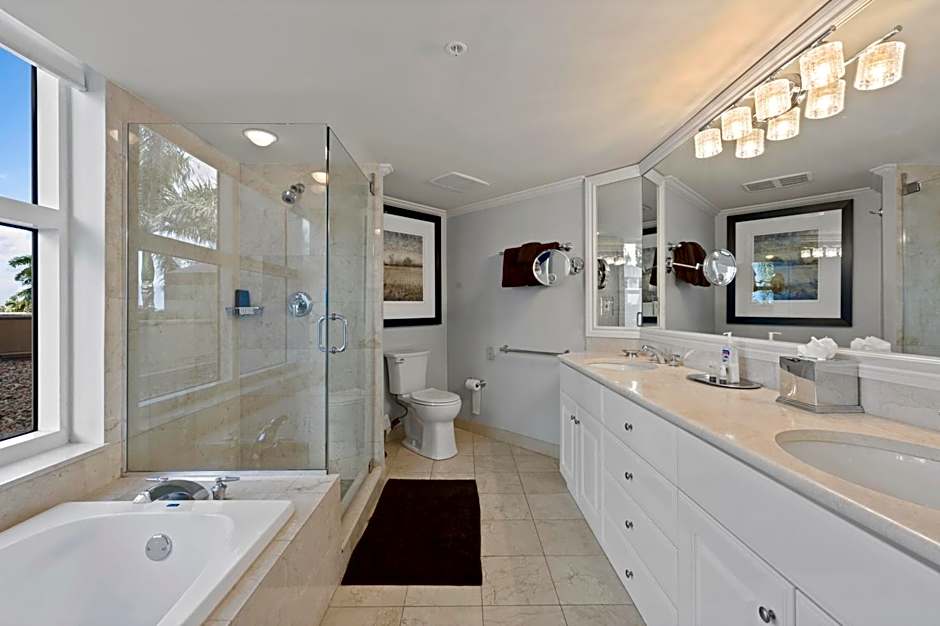 Marco Beach Ocean Suites