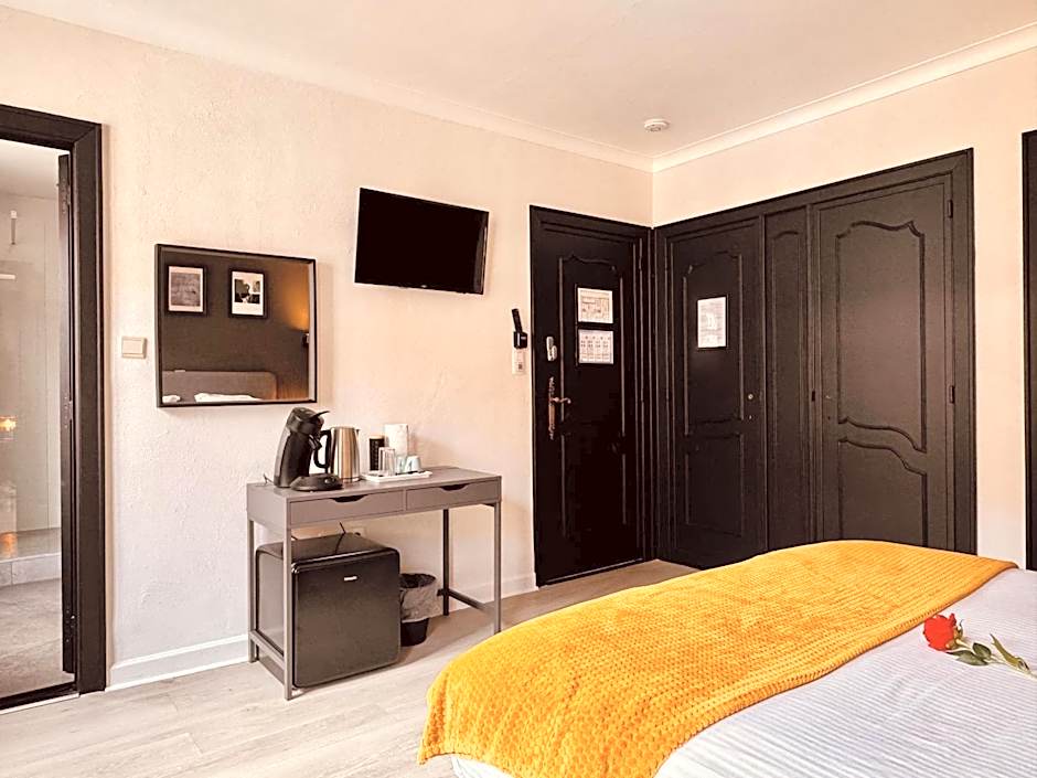 The Rose Suites