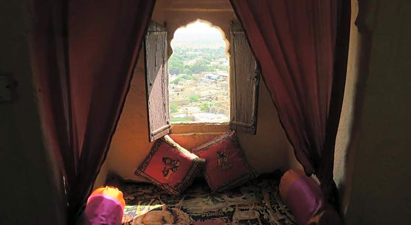 Desert Haveli Guest House