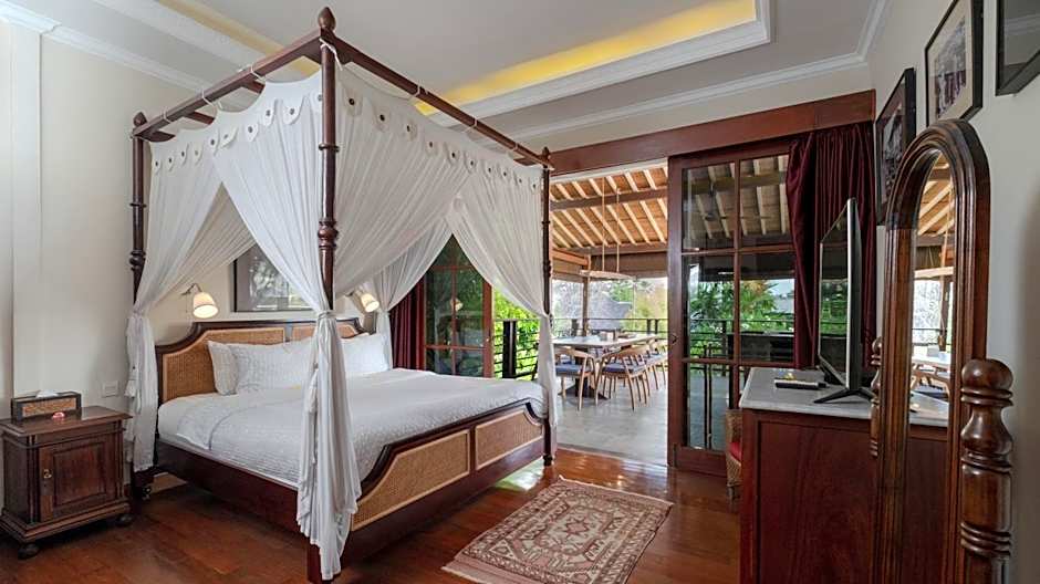 NicoNico Mansion by Villa Finder