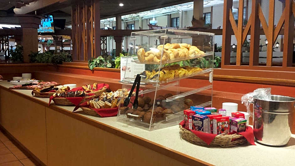 Canad Inns Destination Centre - Fort Garry