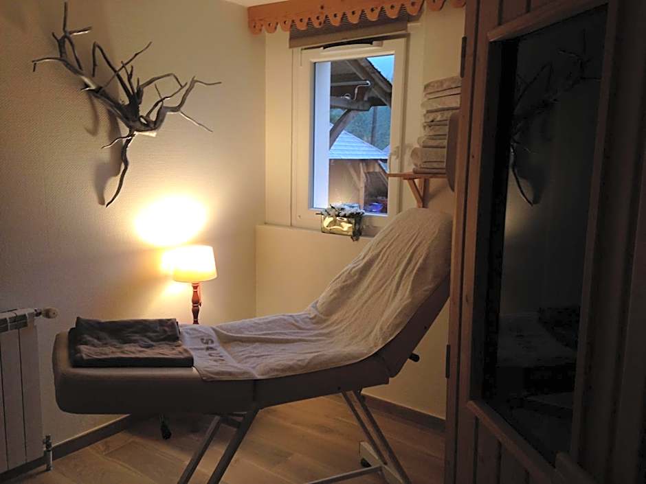 Maison La Devinière - sauna et spa compris accessibles toute l'année