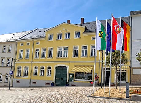 Gästezimmer Treuen - Bed & Breakfast