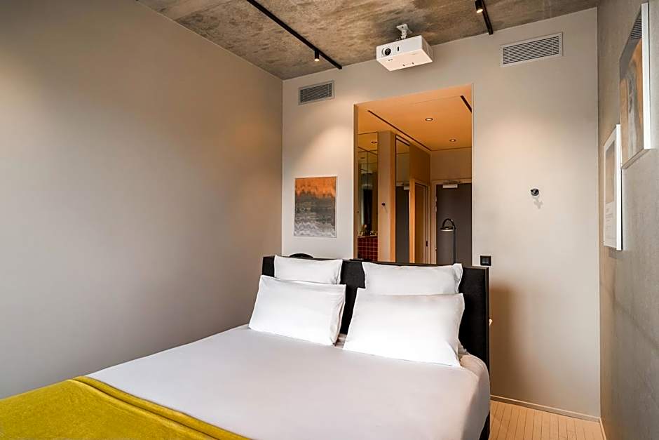 mk2 Hotel Paradiso Nation