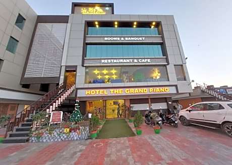 Hotel The Grand Piano - Best Business Hotel in Patan