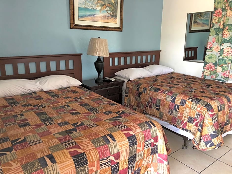 Glades Motel - Naples