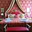 Friendly Venice Suites