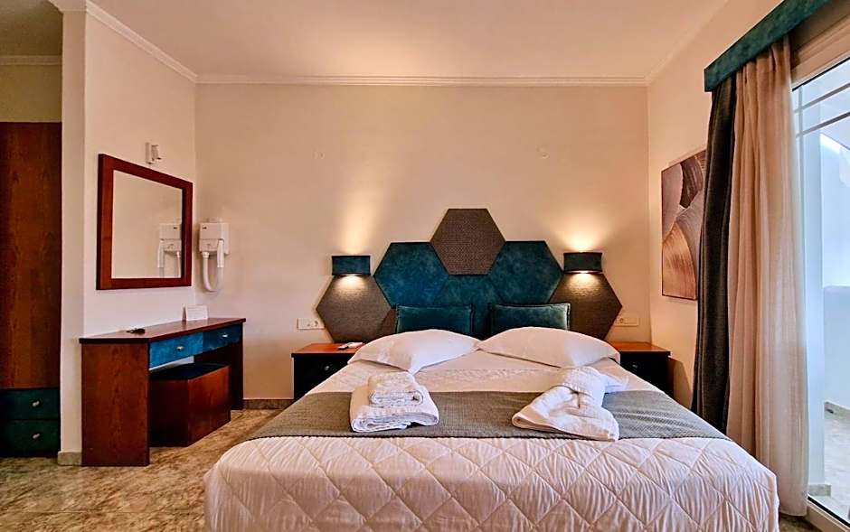 Hotel Dionysis Studios