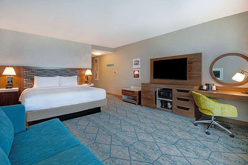 Hampton Inn By Hilton & Suites Sunnyvale-Silicon Valley, Ca