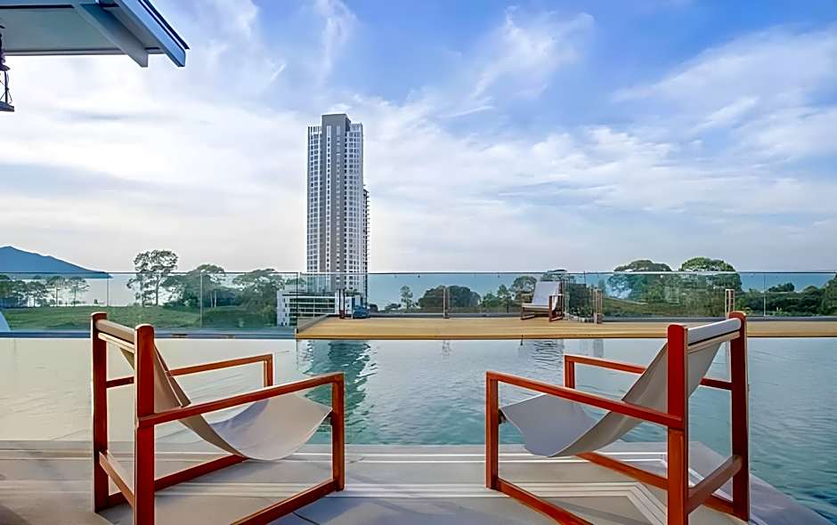 Costa Village Bangsaray