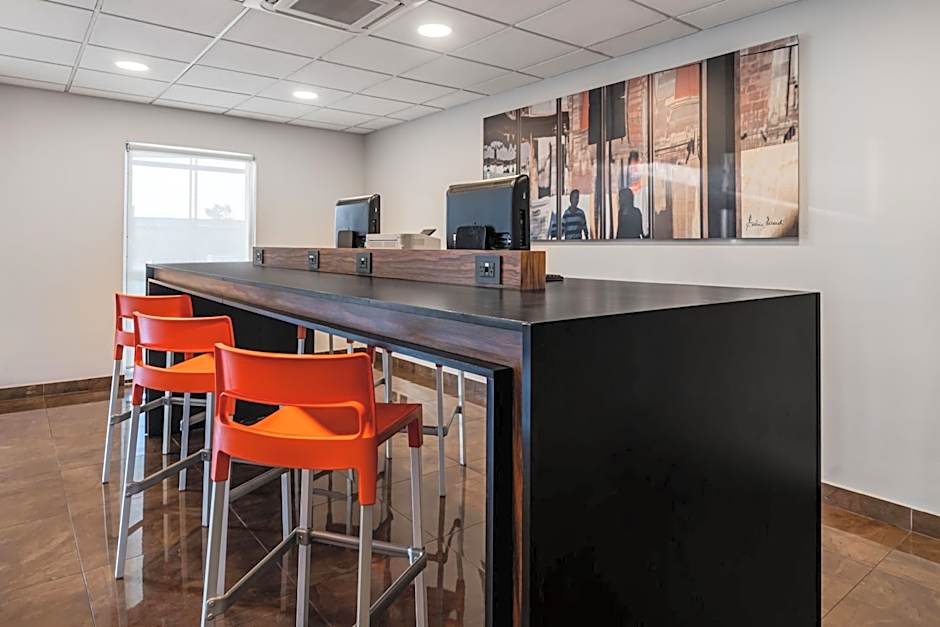 City Express by Marriott Querétaro Juríca