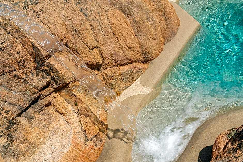 Costa Paradiso Resort