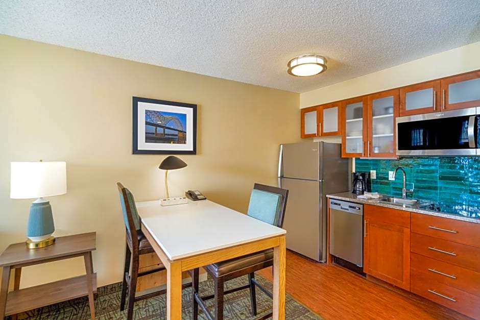 Staybridge Suites Memphis-Poplar Ave East by IHG