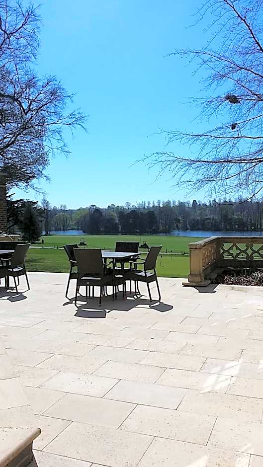 Donnington Grove Hotel & Golf Club