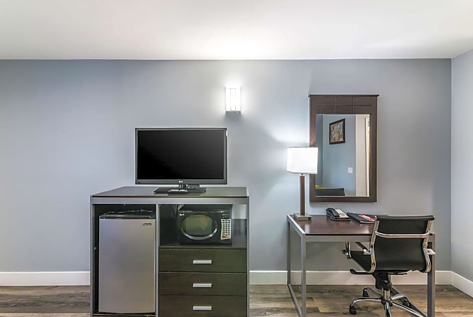 Econo Lodge Hesperia - Victorville I-15