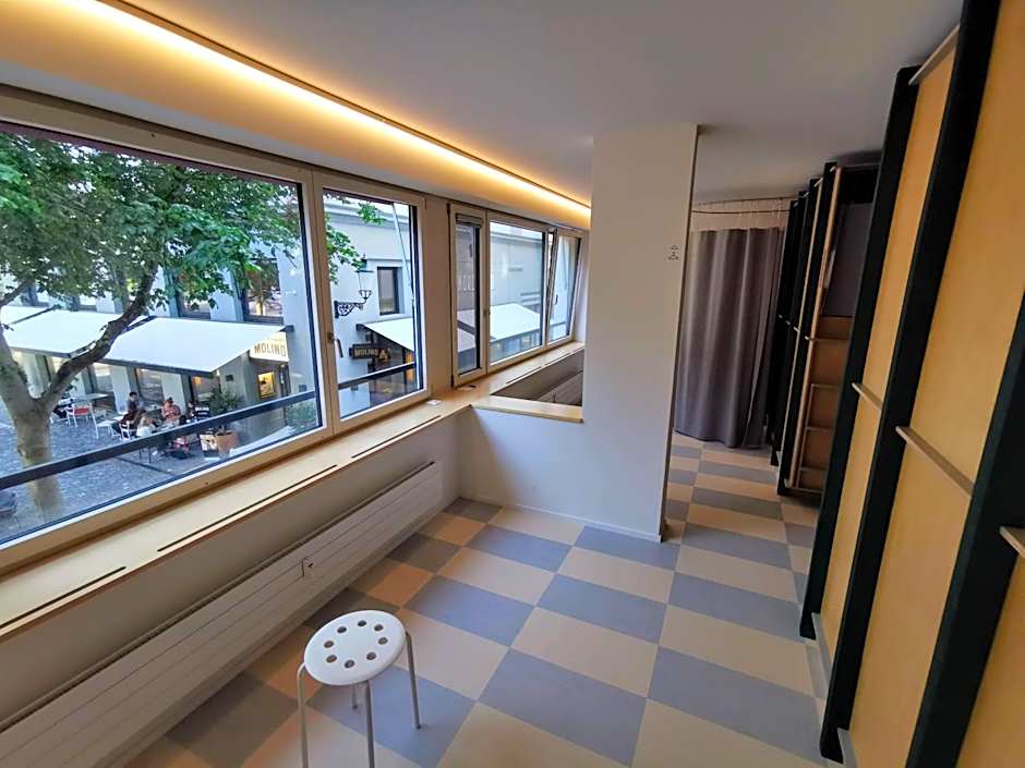 Green Marmot Capsule Hotel Zürich