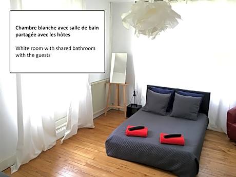 Triple Room with Shared Bathroom
