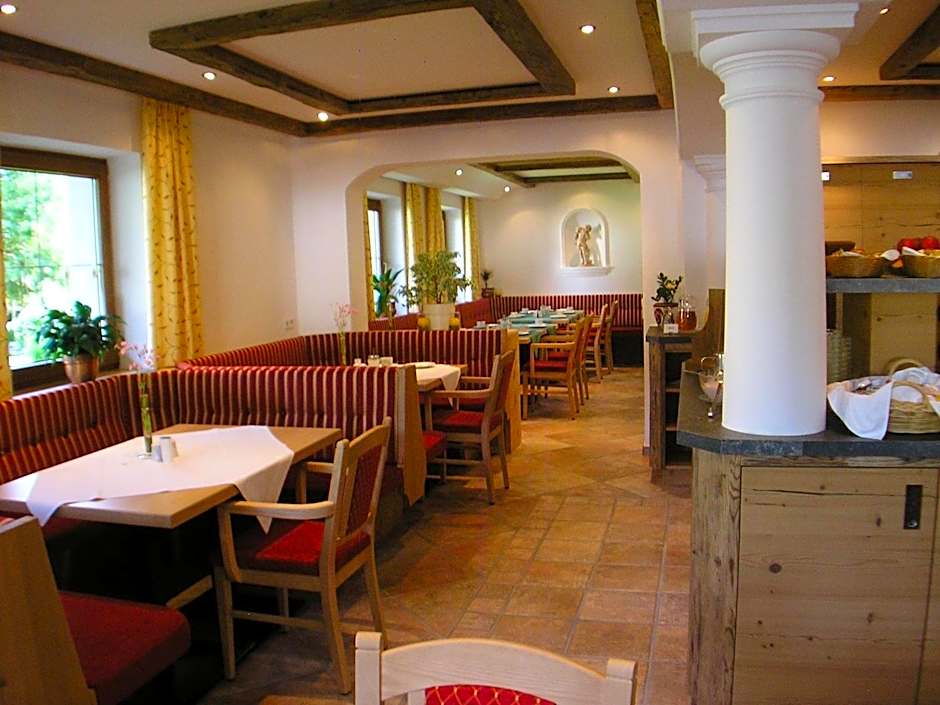 Hotel-Garni Weidacherhof