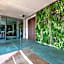 Columbus Urban Resort