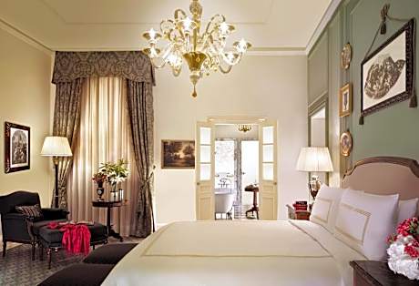 Four Seasons King Junior Suite