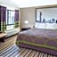 Super 8 by Wyndham Chicago/Rosemont/O'Hare/SE
