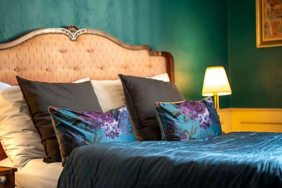 Hotel Praga 1885 by Wagnerstays