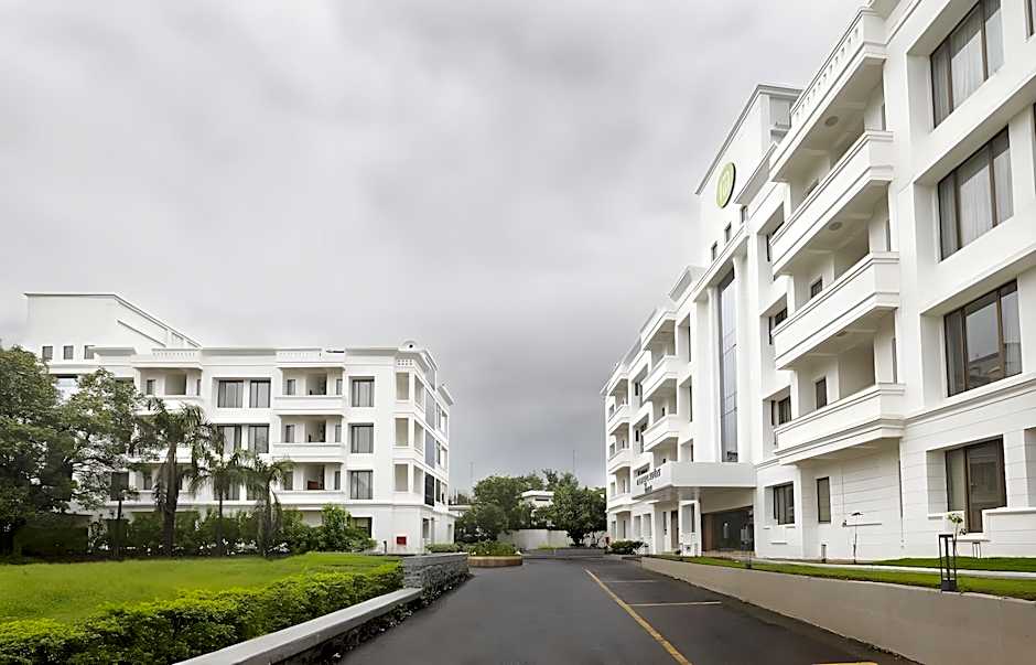 Monday Hotels Mahape