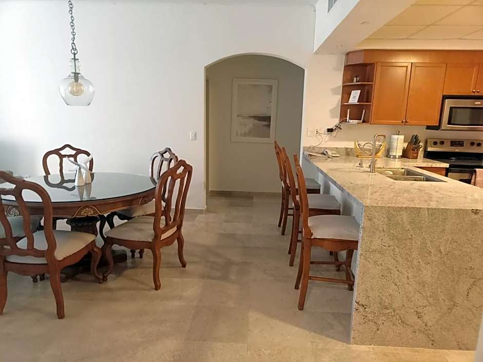 2 Bed 2 Bath, plus one den at Playa Royale Condo 3508, Free WIFI