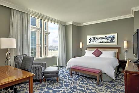 Premium King Room with River View