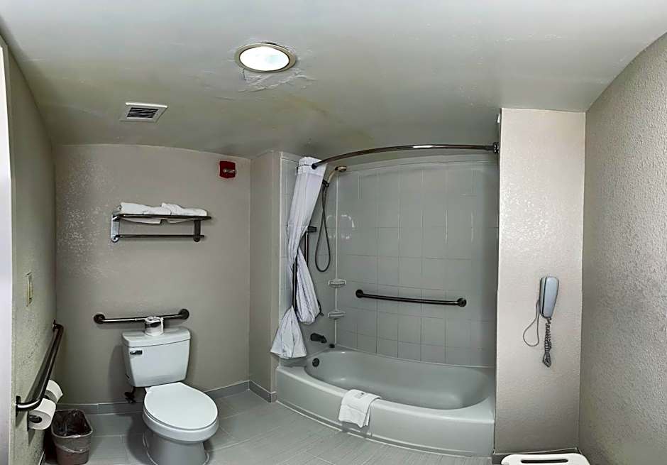 Baymont by Wyndham Greensburg