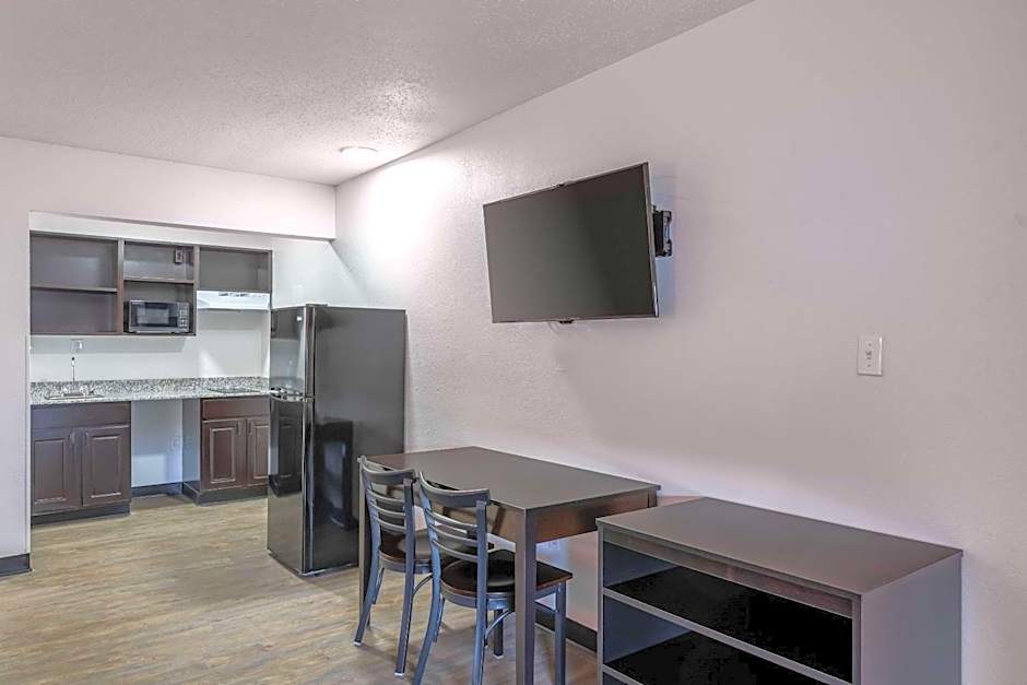 Suburban Studios Spartanburg - I-26