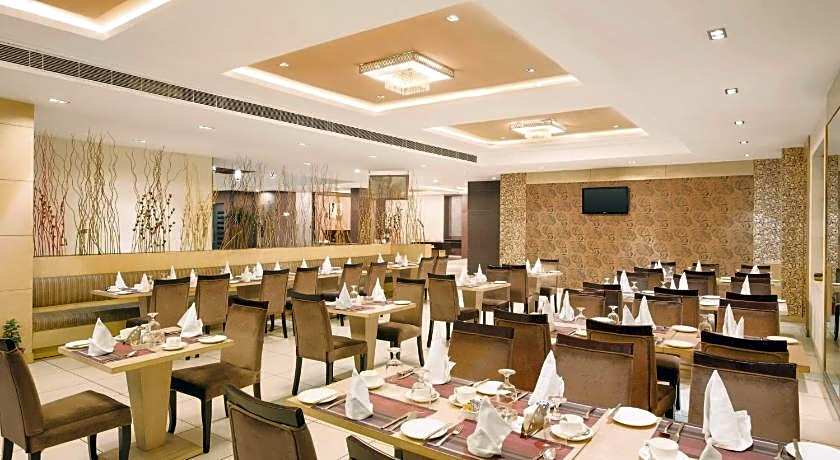 Days Hotel by Wyndham Neemrana Jaipur Highway