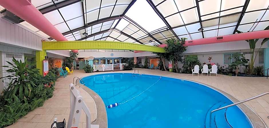 Greenfield Inn & Suites Elizabethtown, KY I65 Exit 94