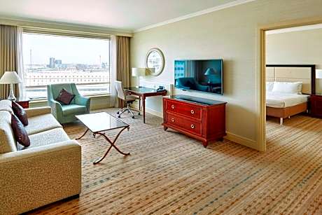 Executive King Suite - Executive Lounge Access