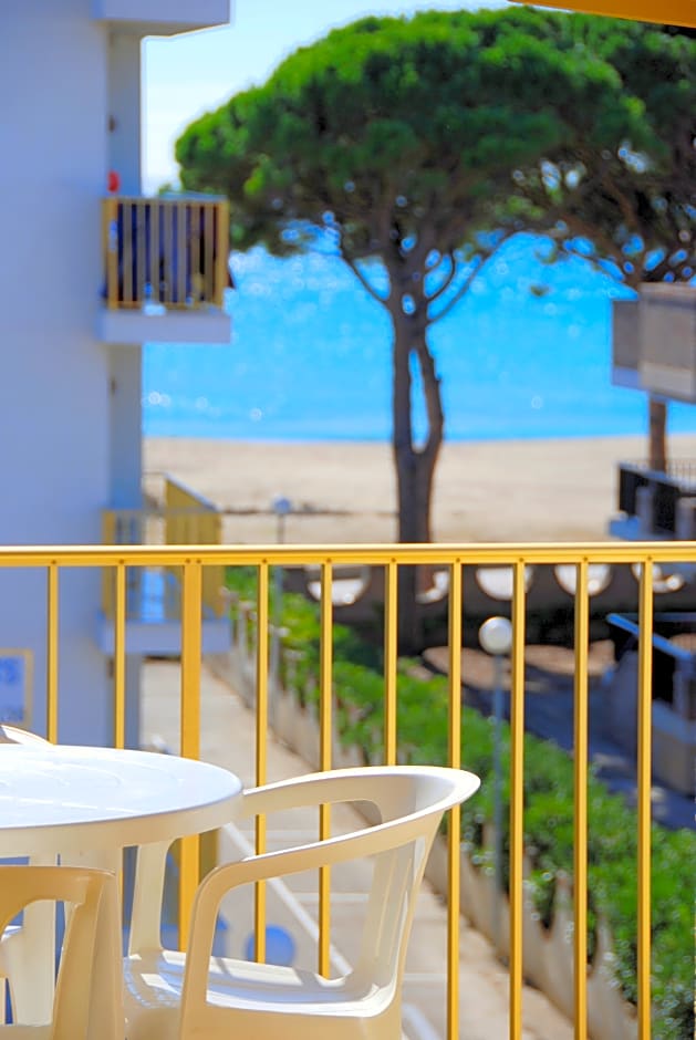 Apartamentos Pins Marina Cambrils