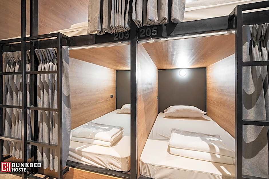 bunkbed hostel