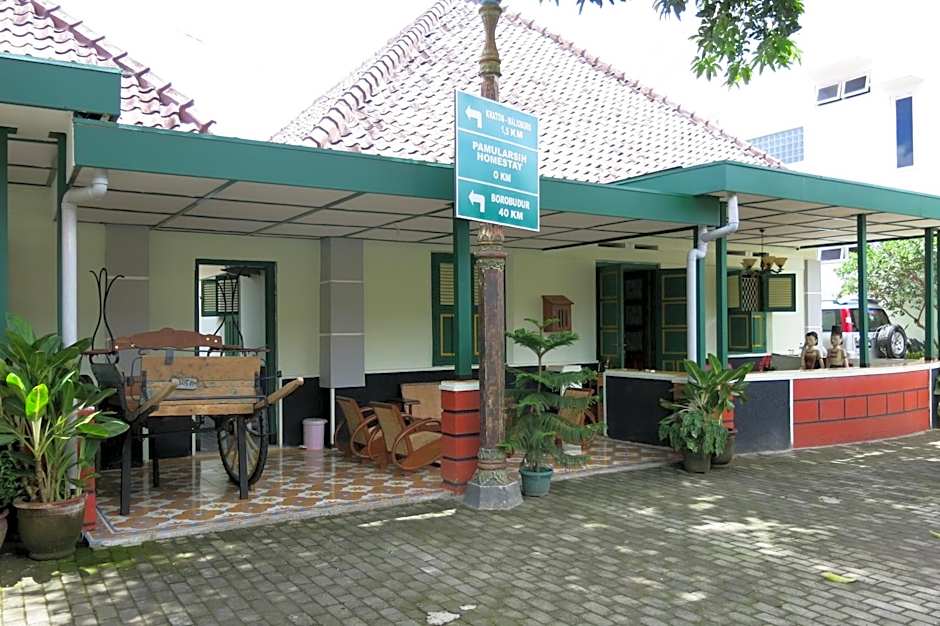 Pamularsih Homestay