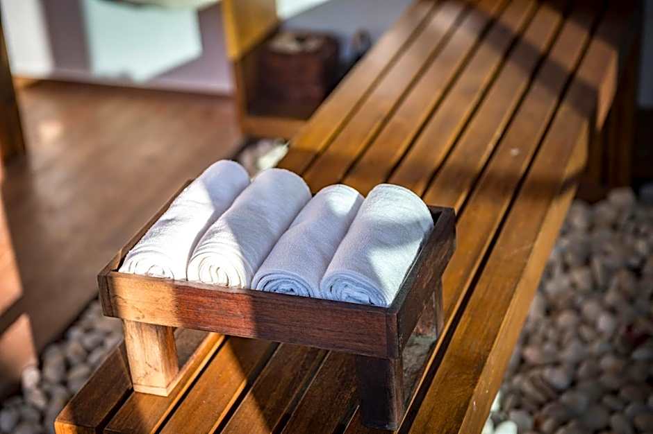 By The Sea Koh Mak Boutique Guesthouse