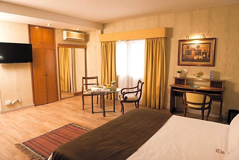 Mayflower Suites