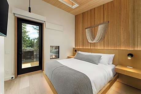 Family Suite with Balcony