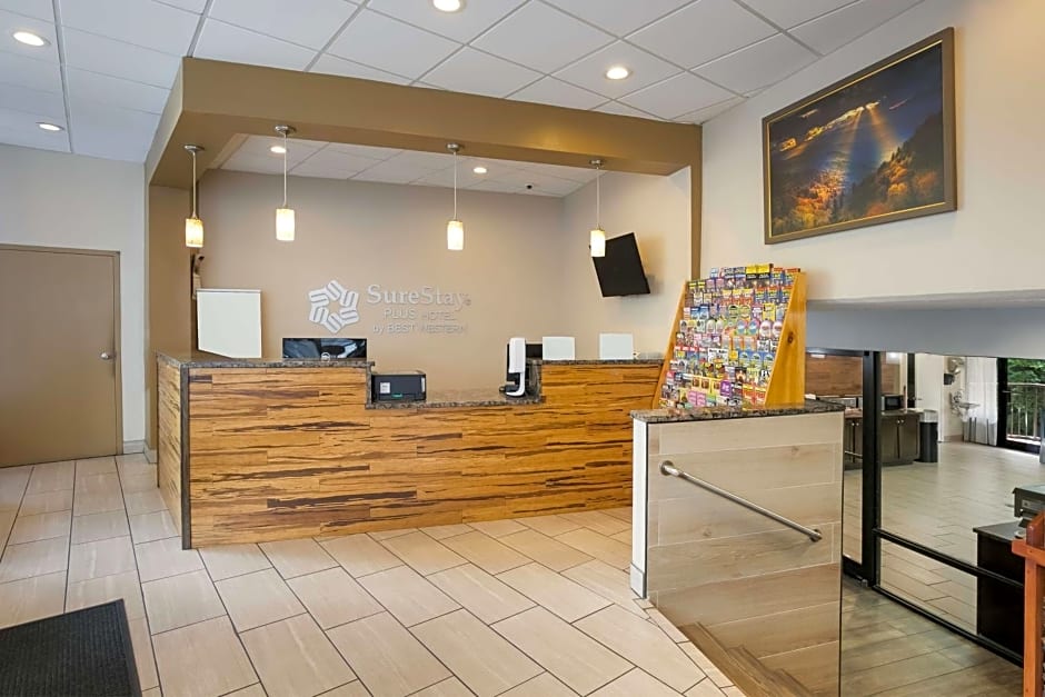 SureStay Plus Hotel by Best Western Gatlinburg