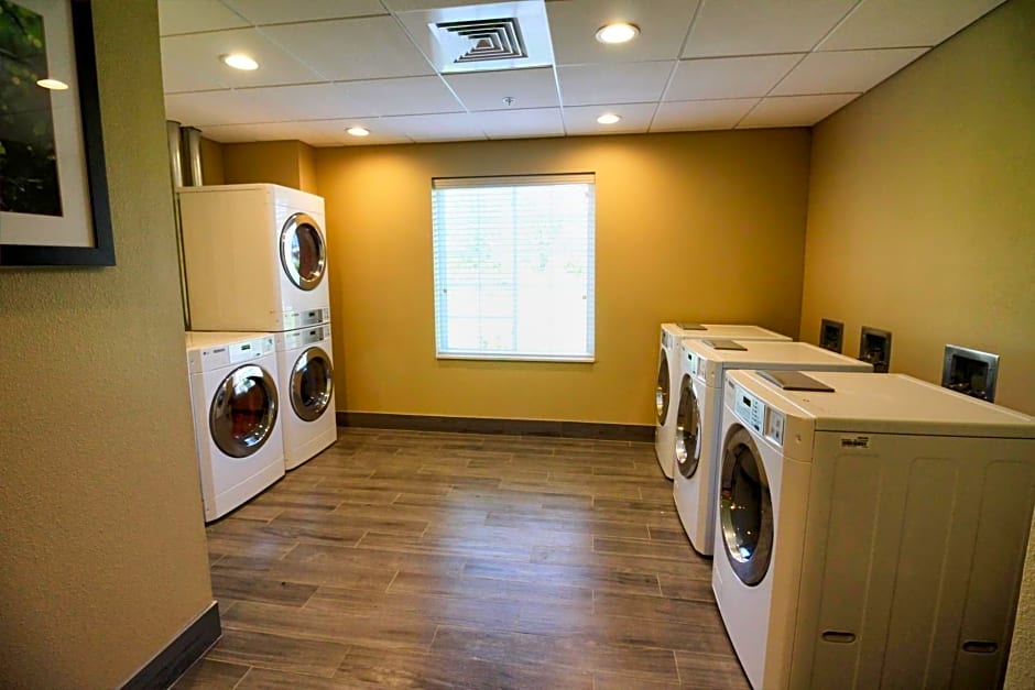 Candlewood Suites - Memphis East, an IHG Hotel