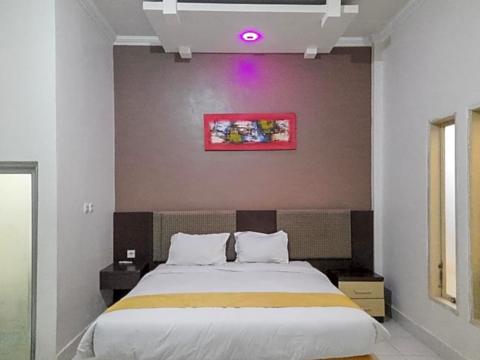 Hotel Puri Yasmin Potowanua Lasusua RedPartner