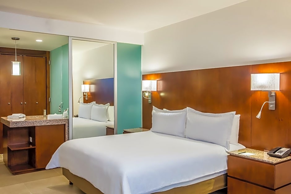 Fiesta Inn Playa del Carmen