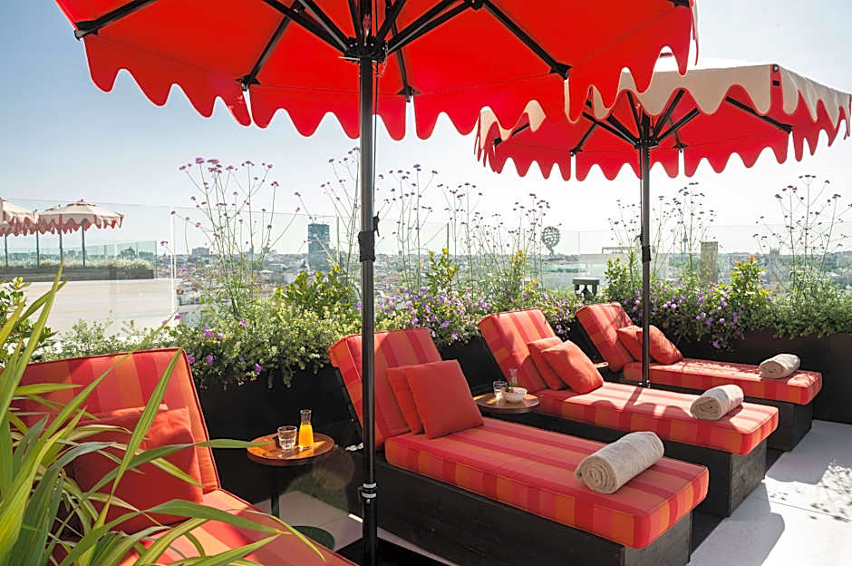 Hotel Montera Madrid, Curio Collection by Hilton