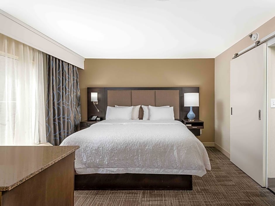 Photo 1 of 3 of 1 Queen Bed Suite, Mobility Accessible, Bathtub