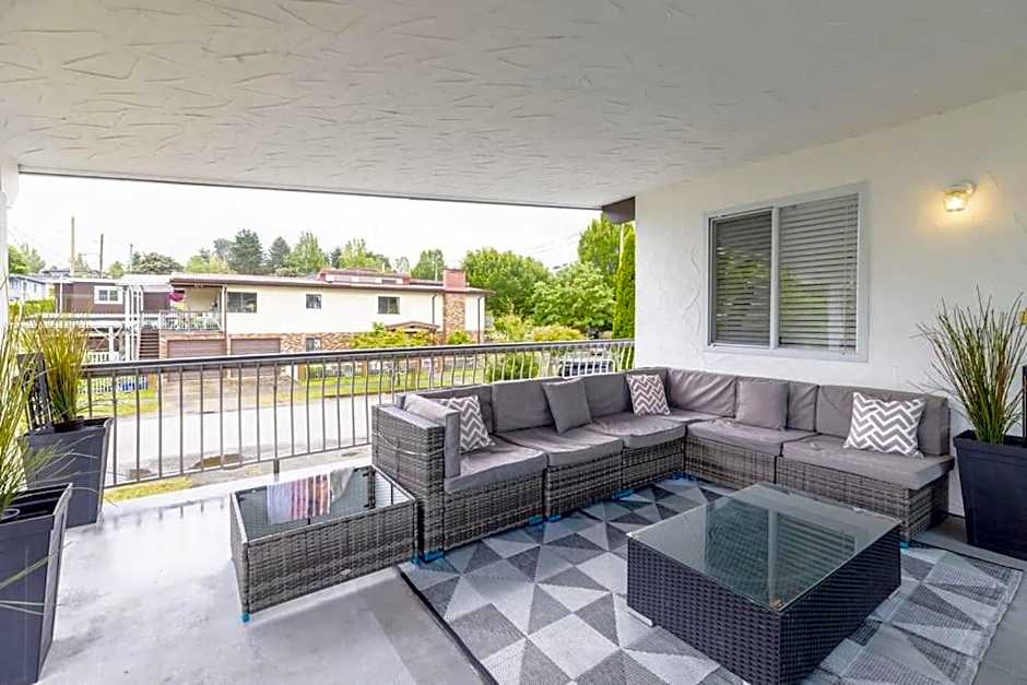 Beautiful Vancouver Special Home