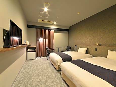 Superior Twin Room - Non-Smoking - Main Building