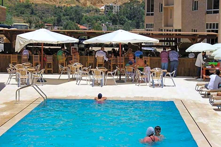 Chalets De Faraya