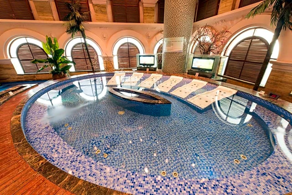 Shaoxing Xianheng Grand Hotel